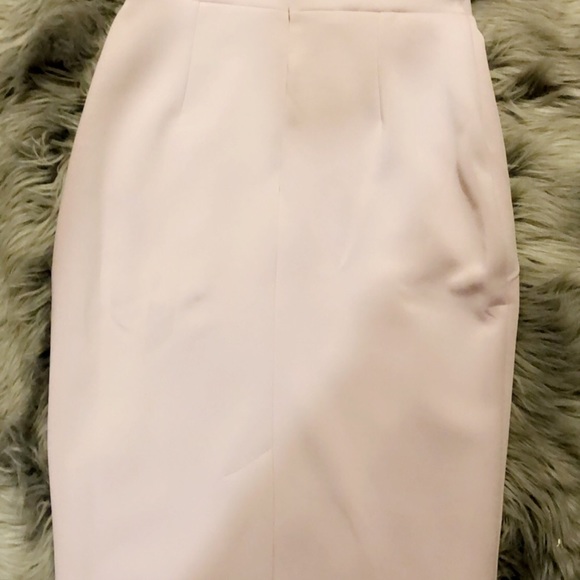 🎀STRAPLESS PINK DRESS 🎀 - Picture 2 of 3